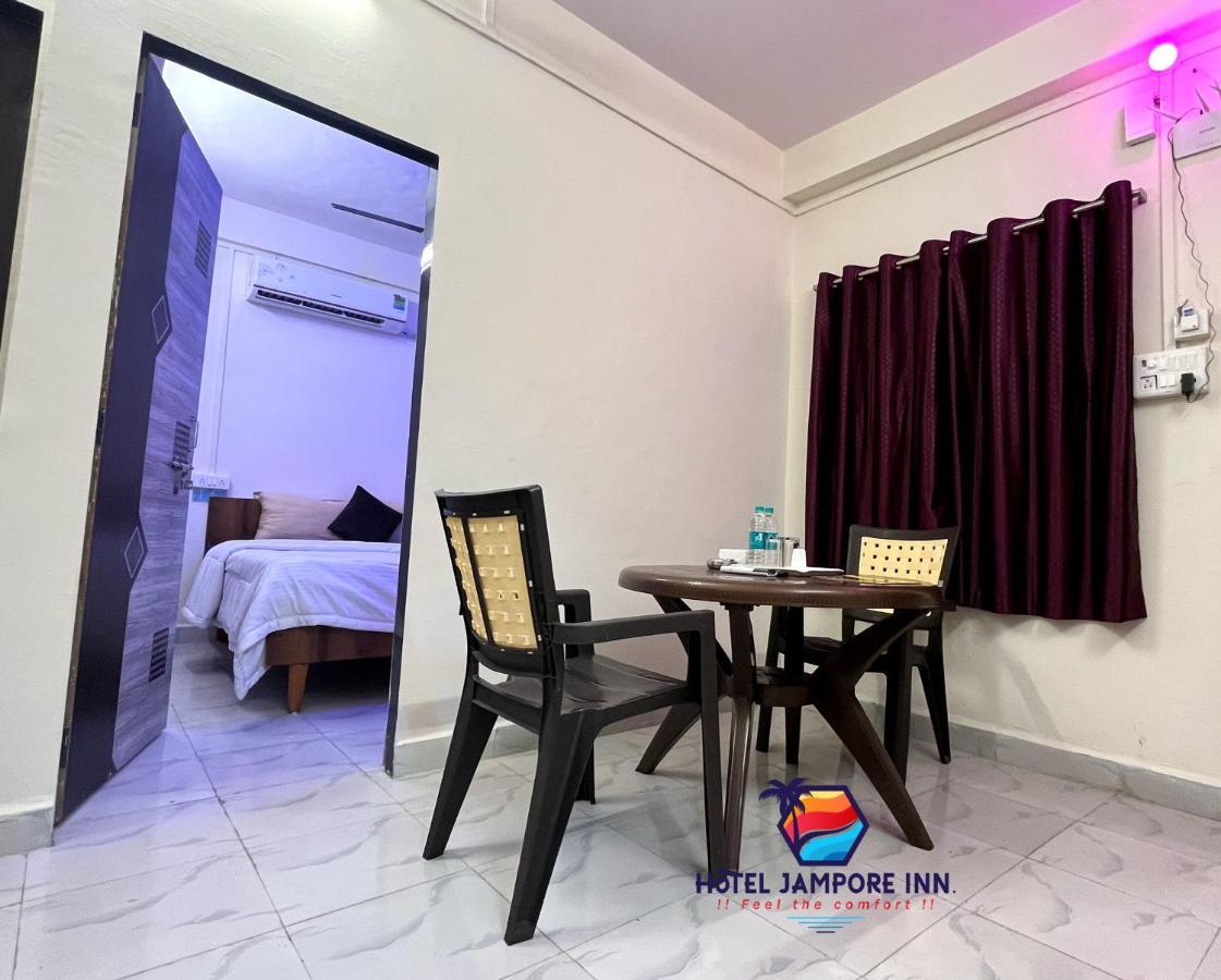 Hotel Jampore Inn Daman Esterno foto