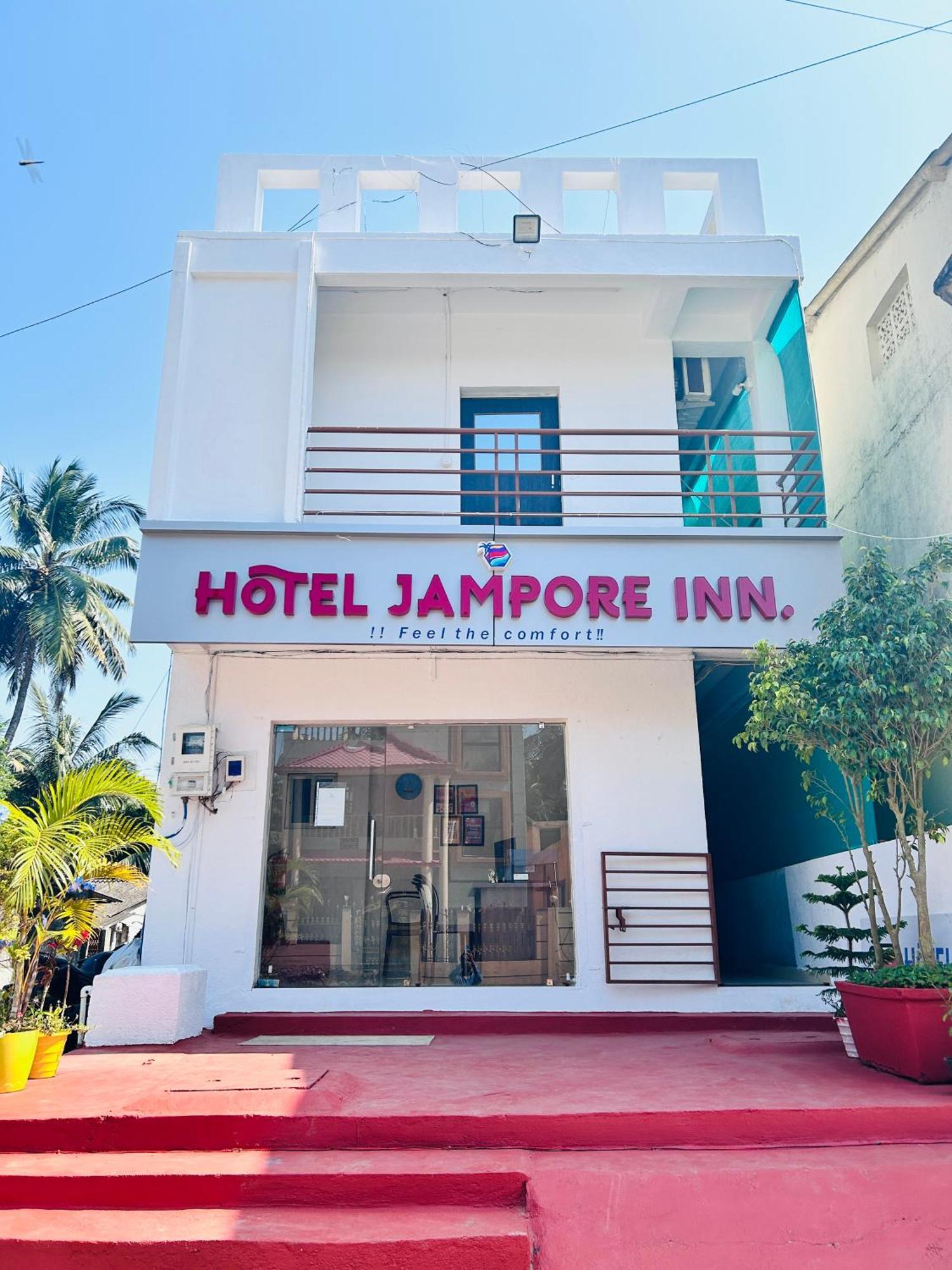 Hotel Jampore Inn Daman Esterno foto